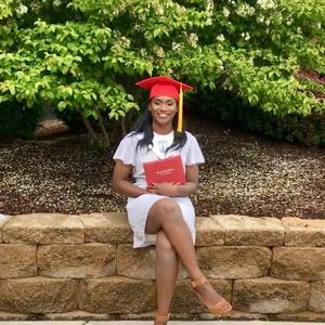 Meet your Posher, Tamara